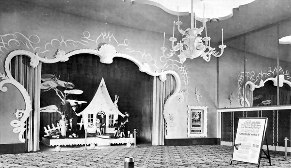 Woods 6 - Interior (newer photo)
